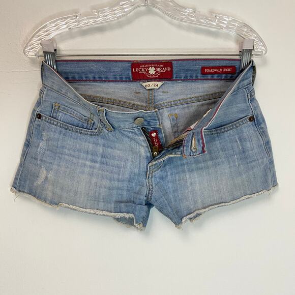 Lucky Brand Boardwalk Jean Short Distressed - Picture 2 of 4